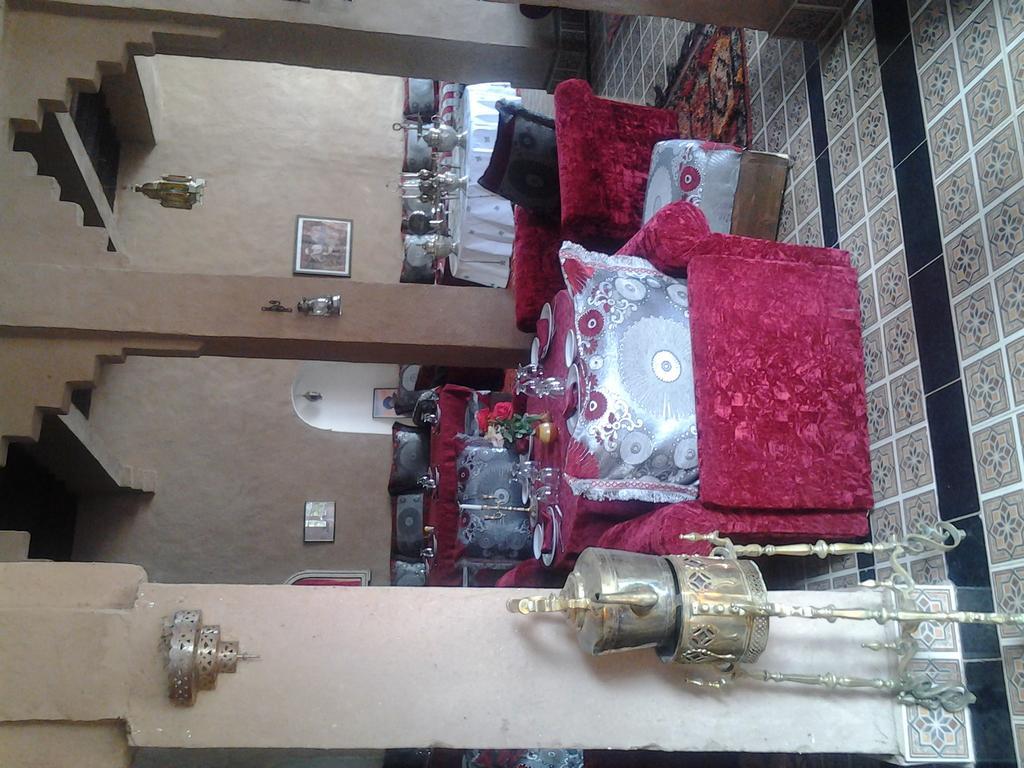 Bed and Breakfast Kasbah Itrane Tamnougalt Екстер'єр фото