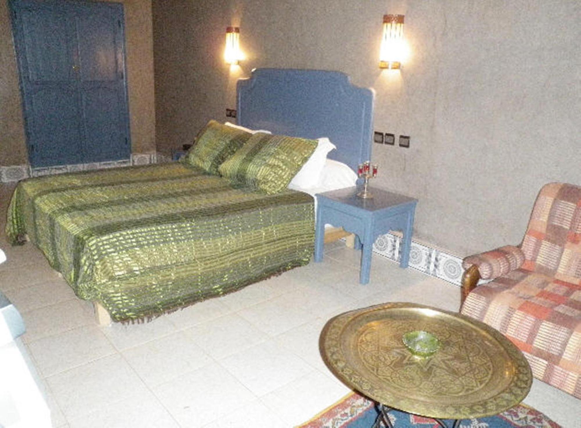 Bed and Breakfast Kasbah Itrane Tamnougalt Екстер'єр фото