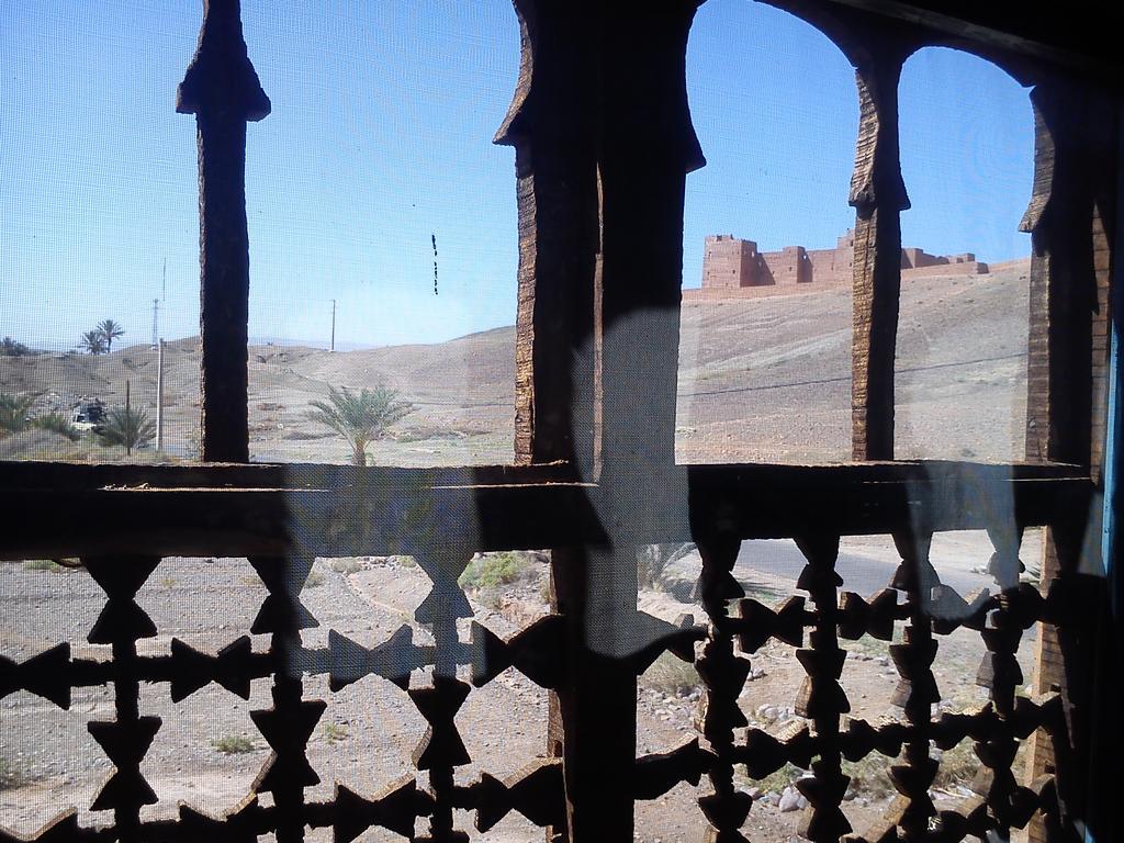 Bed and Breakfast Kasbah Itrane Tamnougalt Екстер'єр фото