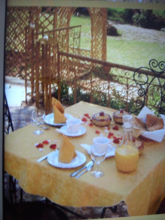 Bed and Breakfast Kasbah Itrane Tamnougalt Екстер'єр фото