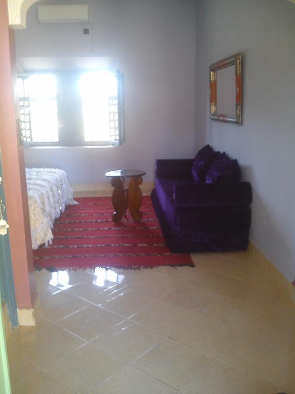 Bed and Breakfast Kasbah Itrane Tamnougalt Екстер'єр фото